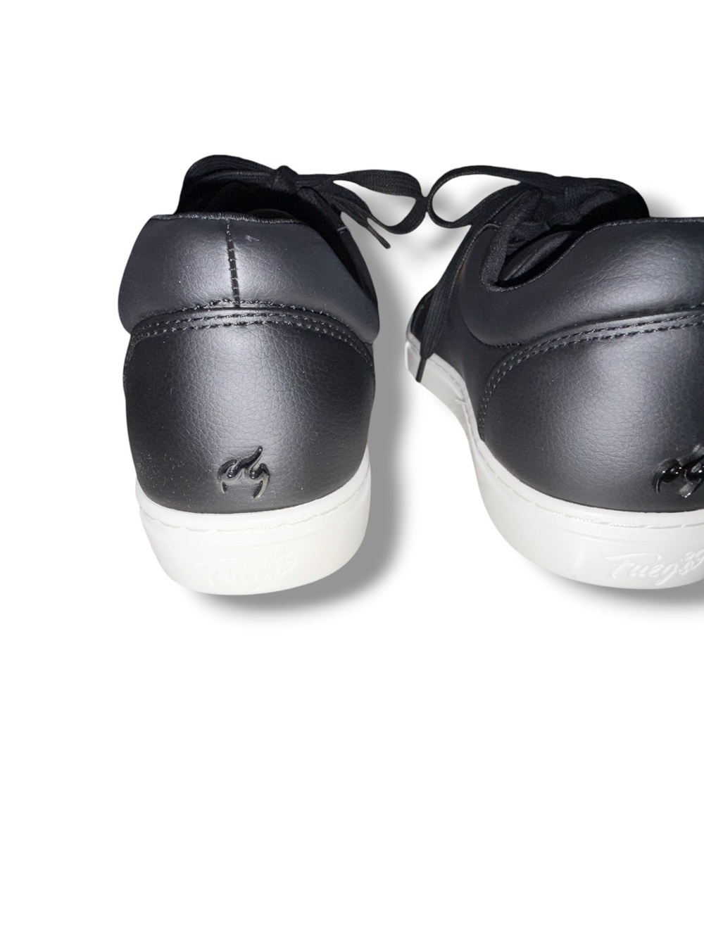 FUEGO Low-Top Dance Sneaker - Women’s 11 Black/White - Picture 7 of 16